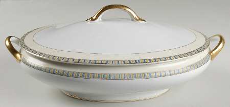 Florencia Oval Covered Vegetable