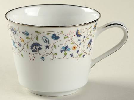 Floris Flat Cup