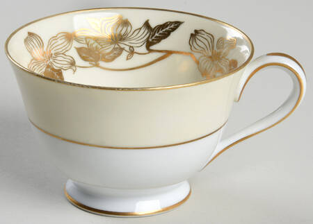 Floris Footed Cup