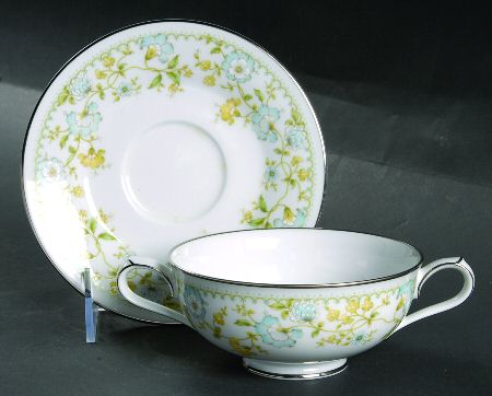 Flourish Footed Cream Soup Bowl & Cup Saucer Set