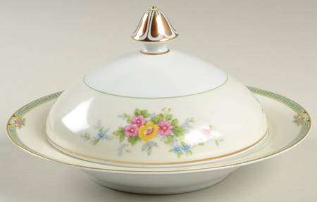 Floweree Round Covered Butter