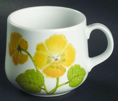 Flower Time Flat Cup