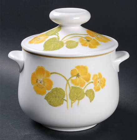 Flower Time 2 Qt Round Covered Casserole