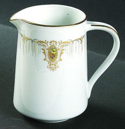Flora Valley Creamer