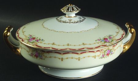 Fondale Round Covered Vegetable