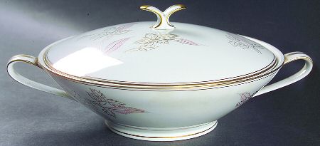 Francine Round Covered Vegetable