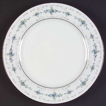Frolic Salad Plate