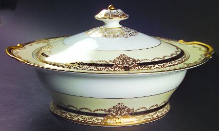 Gacahad Black Round Covered Vegetable