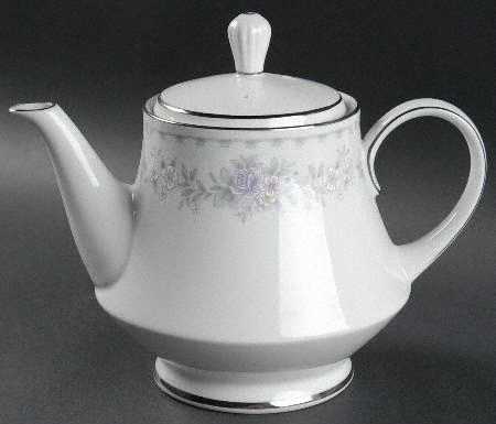 Garden City Teapot & Lid