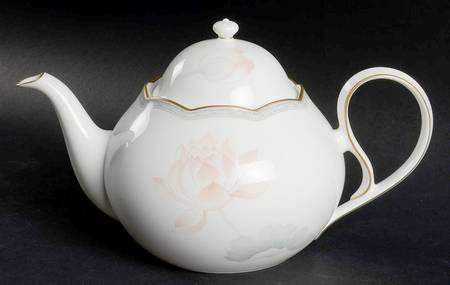 Garden Empress Teapot & Lid by Noritake
