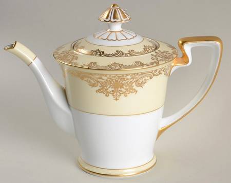 Gainford Teapot & Lid
