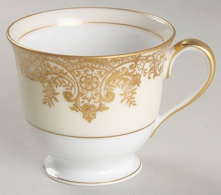 Galavan Footed Demitasse Cup