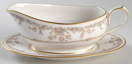 Gallery Gravy Boat & Underplate (Relish/Butter)