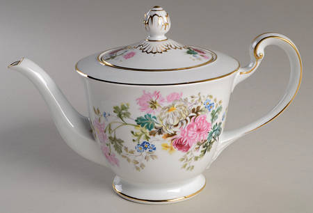 Gardena Teapot & Lid