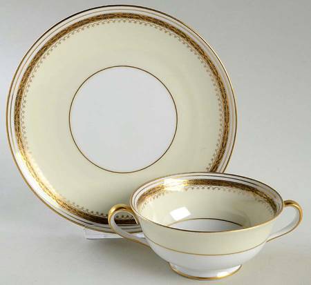Garfield (Smooth) Footed Cream Soup Bowl & Saucer Set