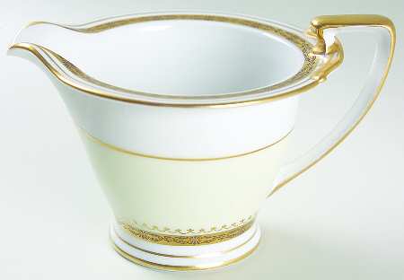 Garfield (Smooth) Creamer