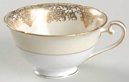 Gastonia Footed Cup