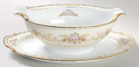 Gavotte Gravy Boat with Attached Underplate