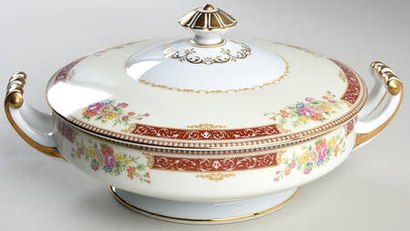 Gellee Round Covered Vegetable