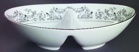 Geneva 10" Oval Divided Vegetable Bowl