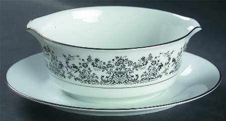 Geneva Gravy Boat with Attached Underplate