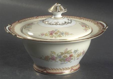 Georgette Sugar Bowl & Lid
