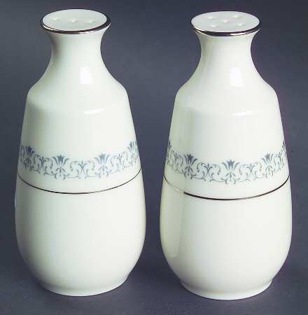 Geri Salt & Pepper Set