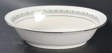 Geri 10" Oval Vegetable Bowl