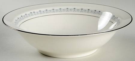 Geri 10" Round Vegetable Bowl