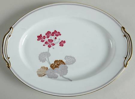 Geranium 11" Oval Serving Platter