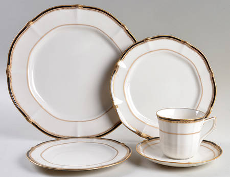 Gilded Age 5 Piece Place Setting by Noritake
