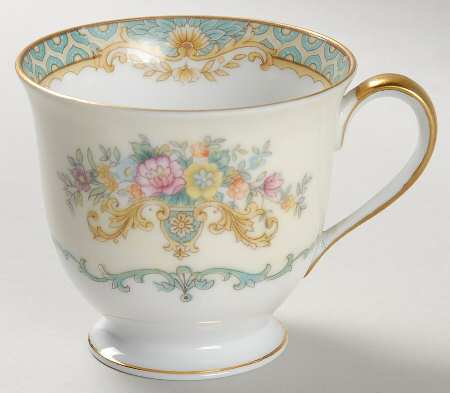 Girardo Footed Demitasse Cup