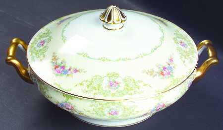 Glendola Round Covered Vegetable