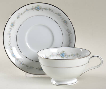 Glencoe Footed Cup & Saucer Set