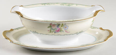 Glendon Gravy Boat with Attached Underplate