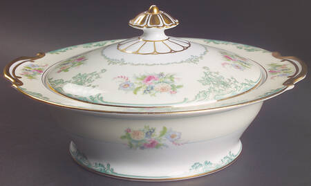 Glendon Round Covered Vegetable