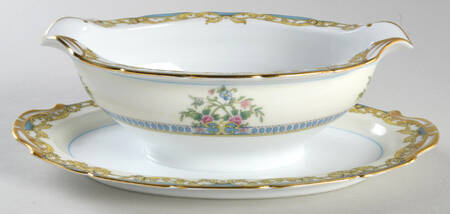 Glenlea Gravy Boat with Attached Underplate
