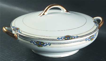 Glenora Round Covered Vegetable
