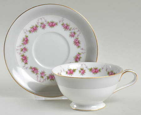 Glenrose Footed Cup & Saucer Set