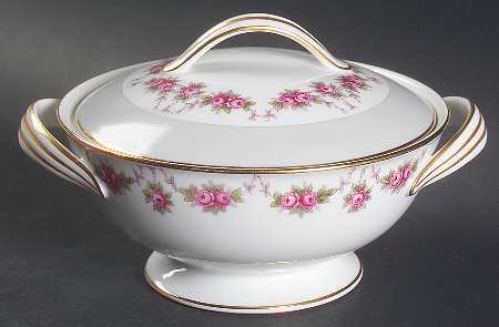 Glenrose Sugar Bowl & Lid