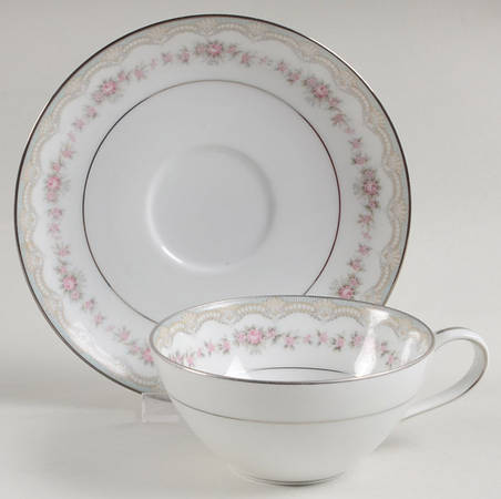 Glenwood (5770) Flat Cup & Saucer Set