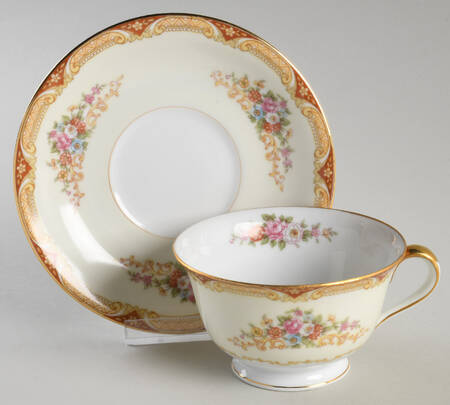 Glenwood (6500) Footed Cup & Saucer Set