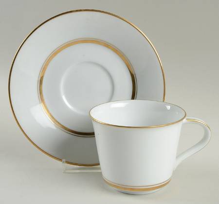 Gloria (6526) Flat Cup & Saucer Set