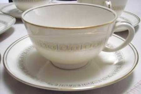Glorianna Flat Cup & Saucer Set
