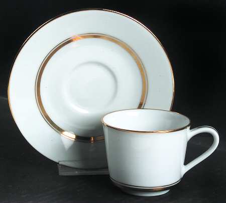 Gloria (L553) Footed Demitasse Cup & Saucer Set