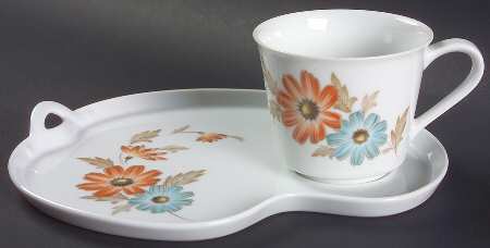 Gold Fleur Snack Plate & Cup Set
