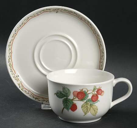 Gourmet Harvest Cafe Au Lait Cup & Saucer Set