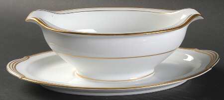 Goldart Gravy Boat with Attached Underplate