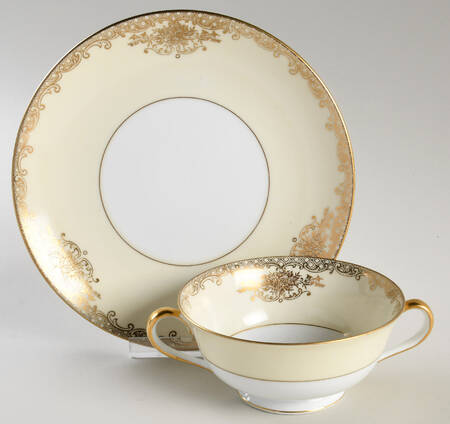 Goldalia Footed Cream Soup Bowl & Saucer Set