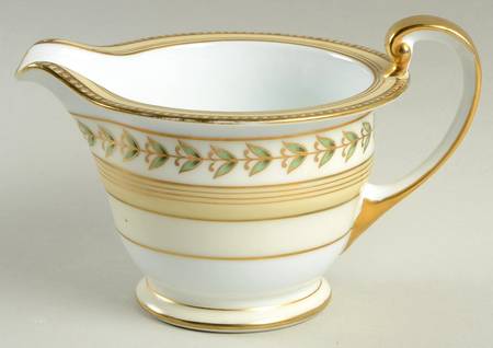 Goldbelle Creamer